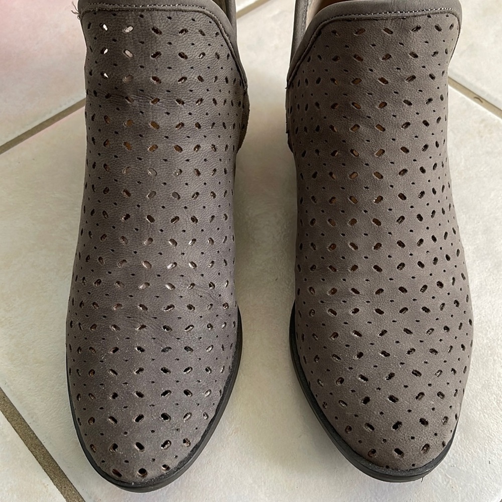 Lucky Brand shoes. Size 6. Gray color. Worn once briefly.